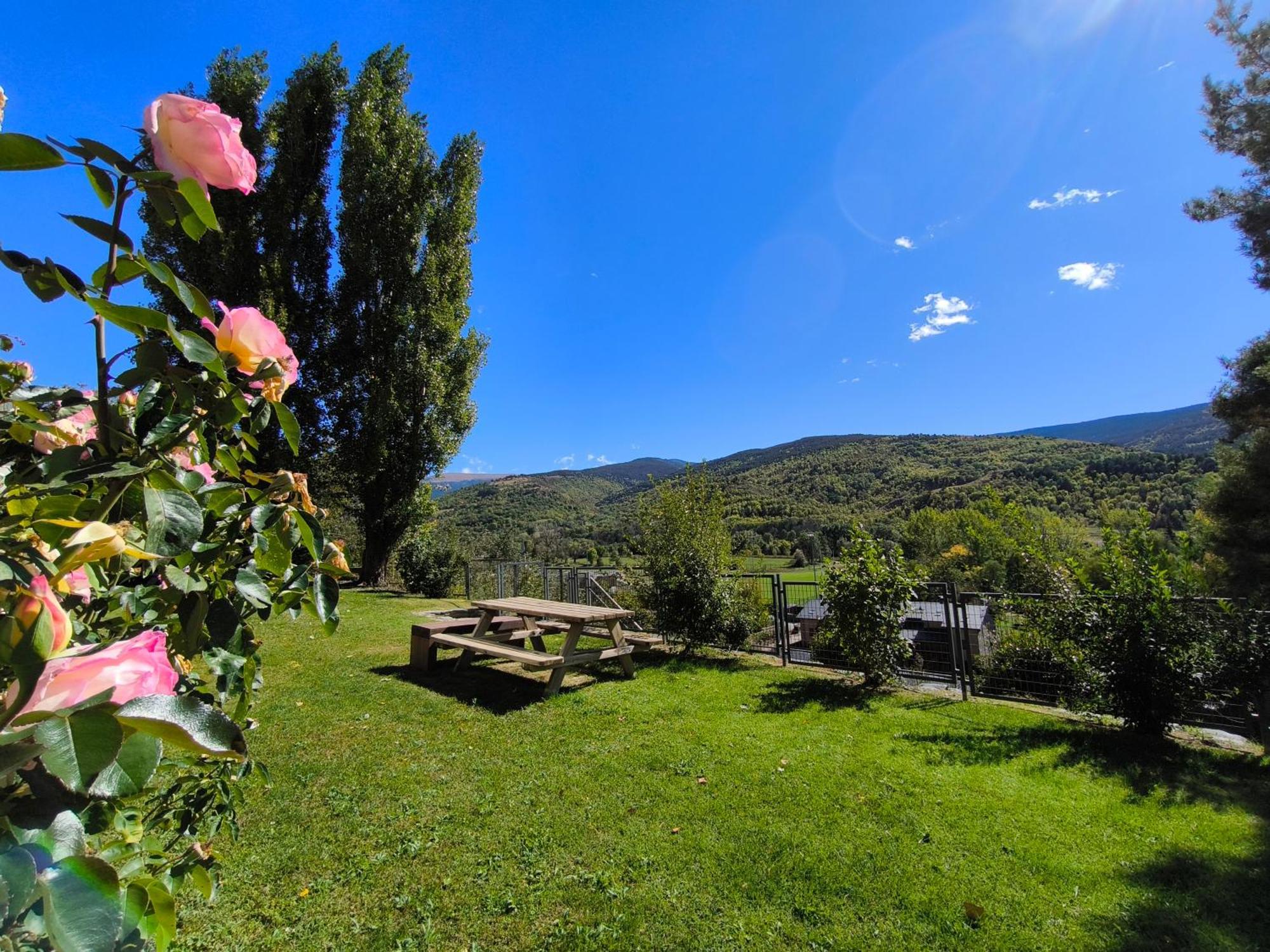 Ideal Parejas - Tranquilidad Y Naturaleza - Vistas Al Lago Osséja Exterior foto